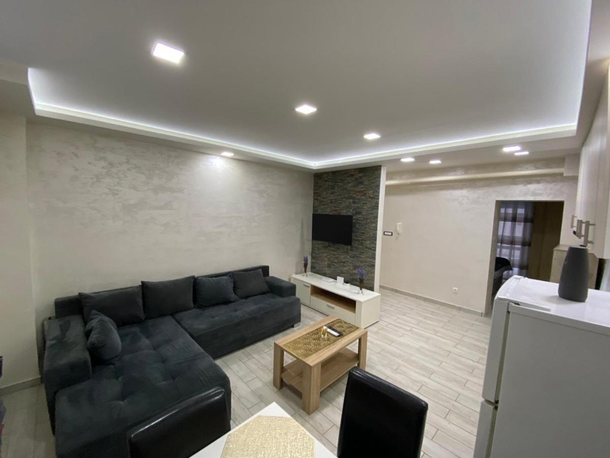Daca 1 Appartement Belgrado Buitenkant foto